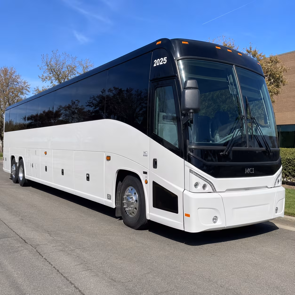 corporate conference shuttles to the san mateo county event center