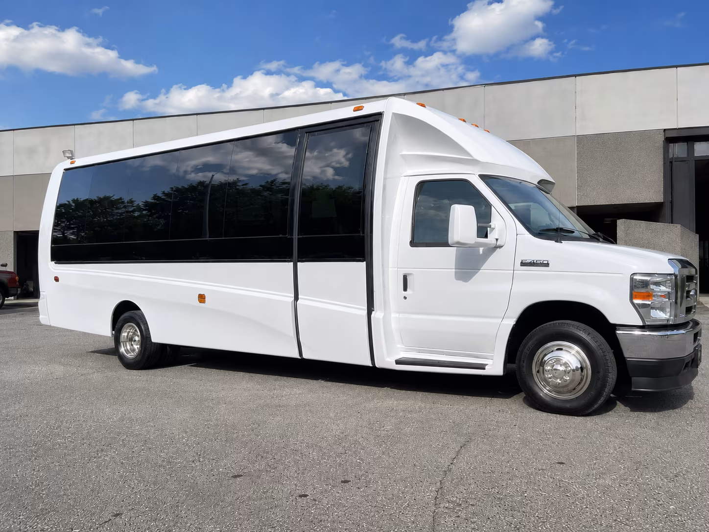 san mateo long distance transportation onboard seating